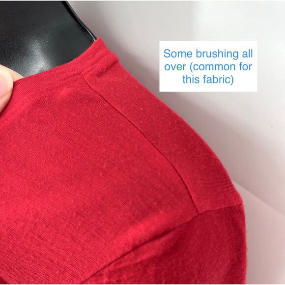 Seg’ments Merino Wool V-Neck Tunic Top Sz M Red Pleated Textured Lower Lace - Picture 5 of 13